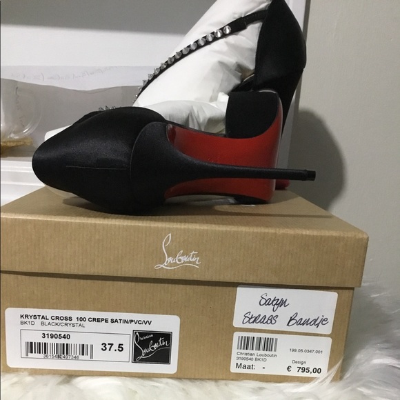 Christian louboutin heels - Picture 9 of 10